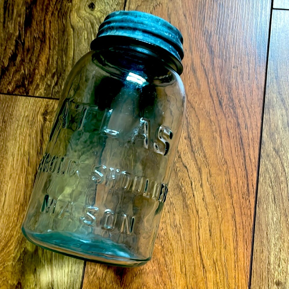 Vintage Atlas glass jar